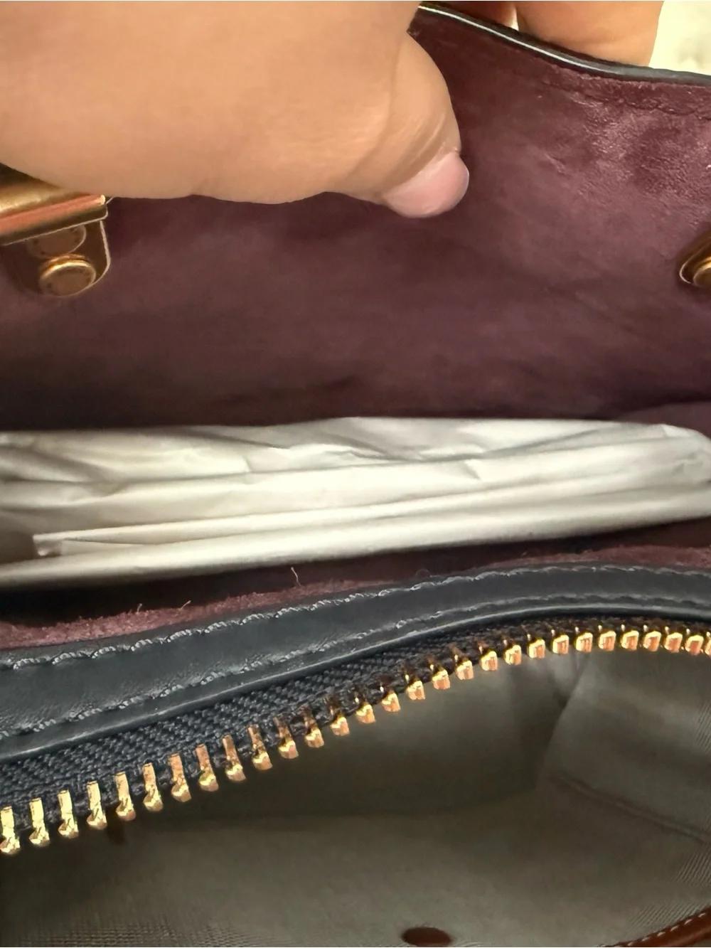Coach compact shoulder